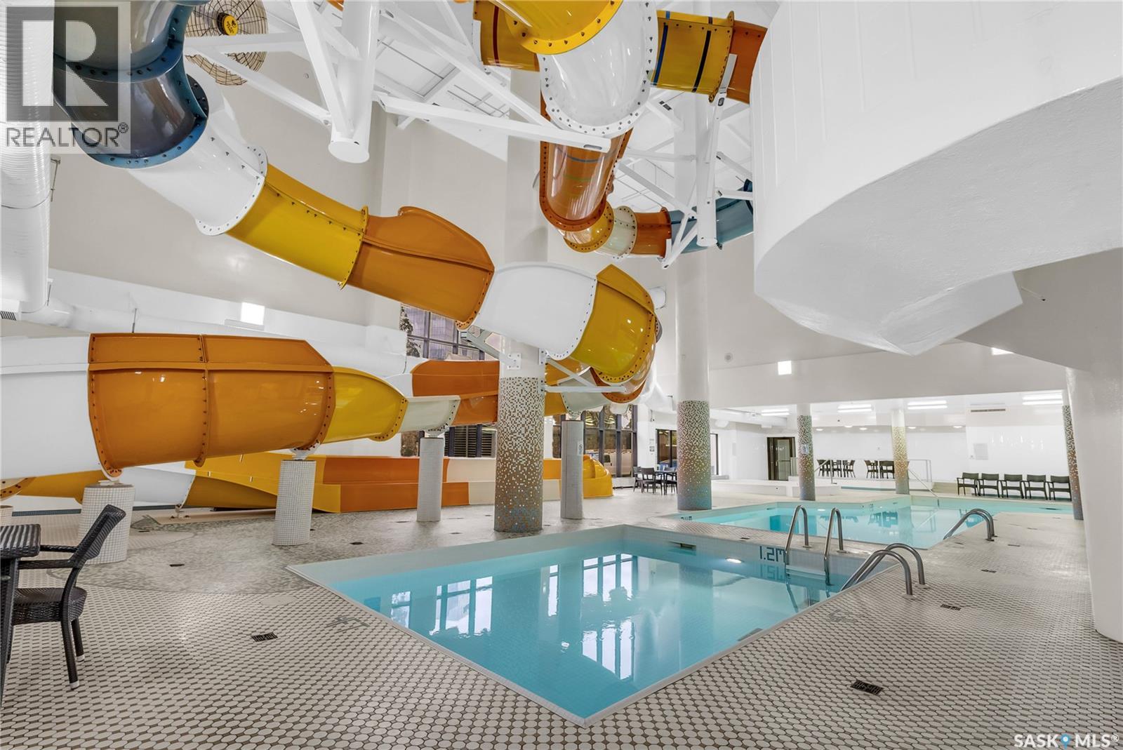 #540 424 SPADINA CRESCENT E - 26