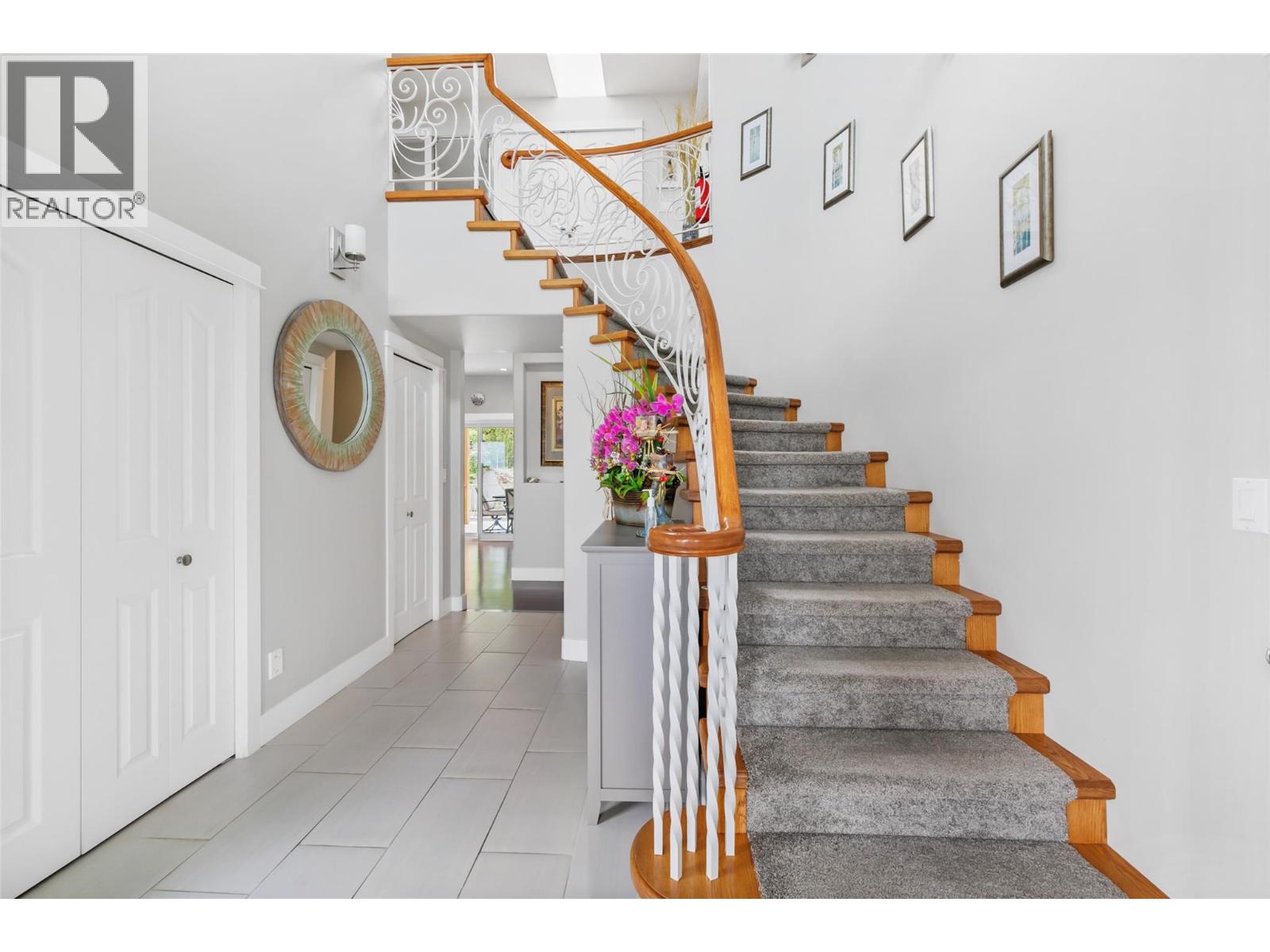  570 Casa Grande Drive, Kelowna