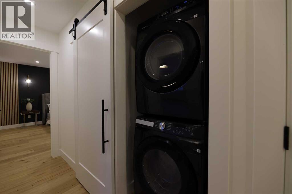 Single Family House Bungalow for Sale in  Lake Christina Way SE Lake Bonavista Calgary 