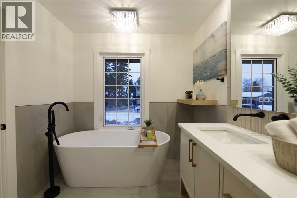 Single Family House Bungalow for Sale in  Lake Christina Way SE Lake Bonavista Calgary 