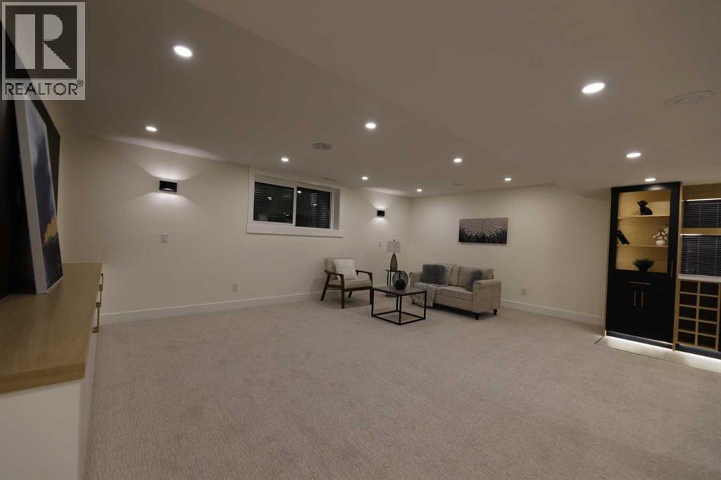 Single Family House Bungalow for Sale in  Lake Christina Way SE Lake Bonavista Calgary 