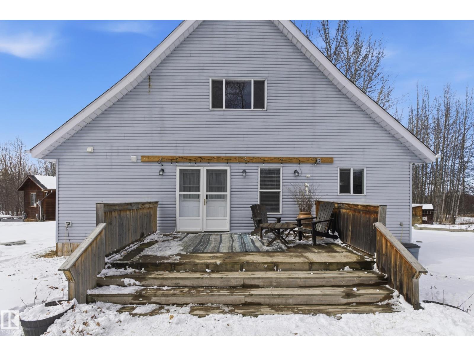 #112 +114 4418 HWY 633 - 6