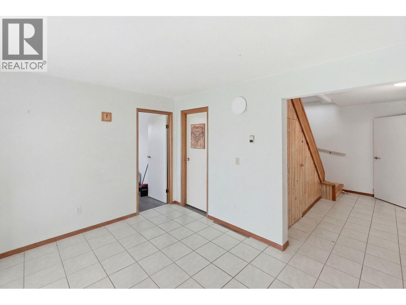 4616 37th Street - 38