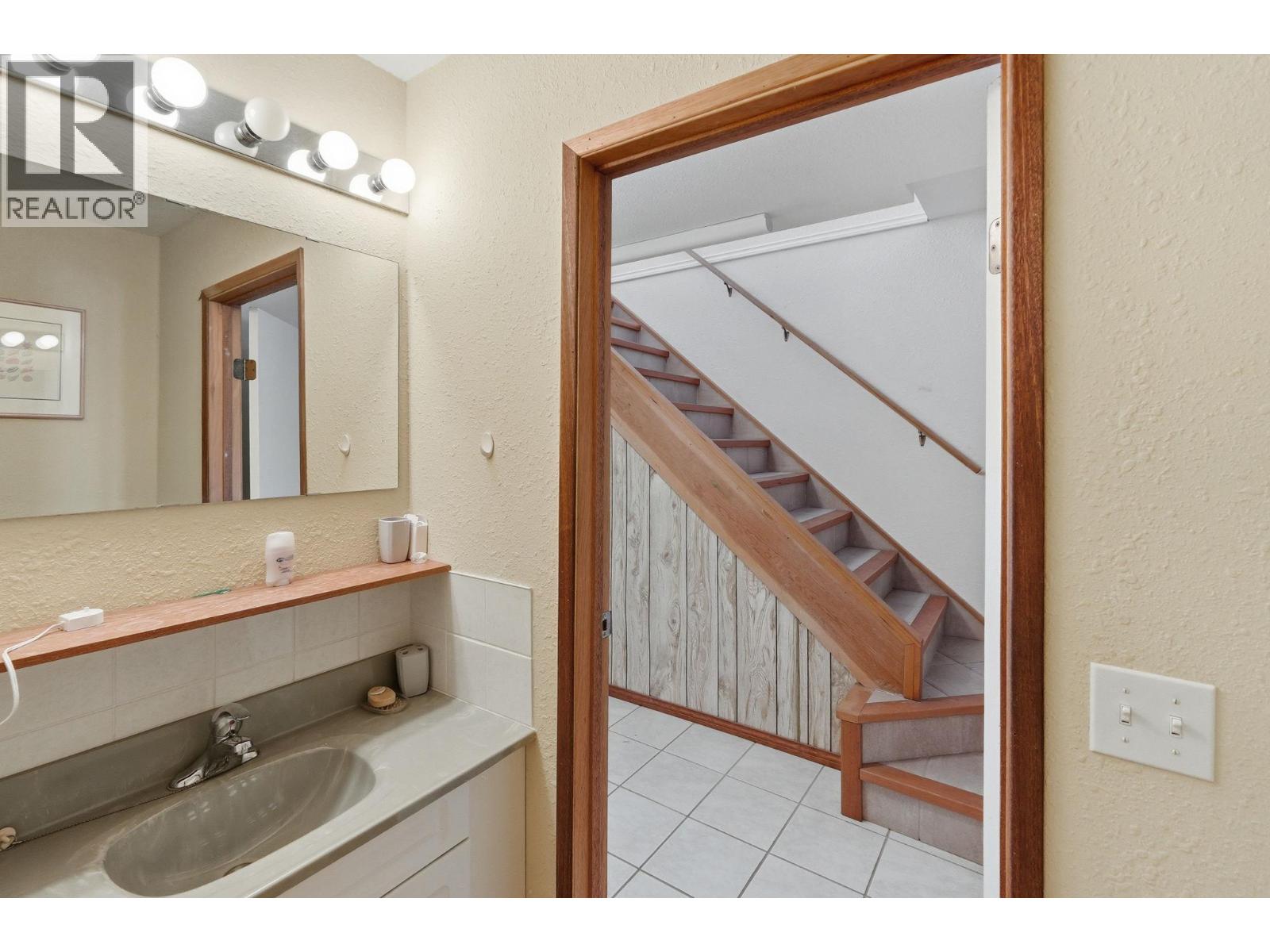 4616 37th Street - 44