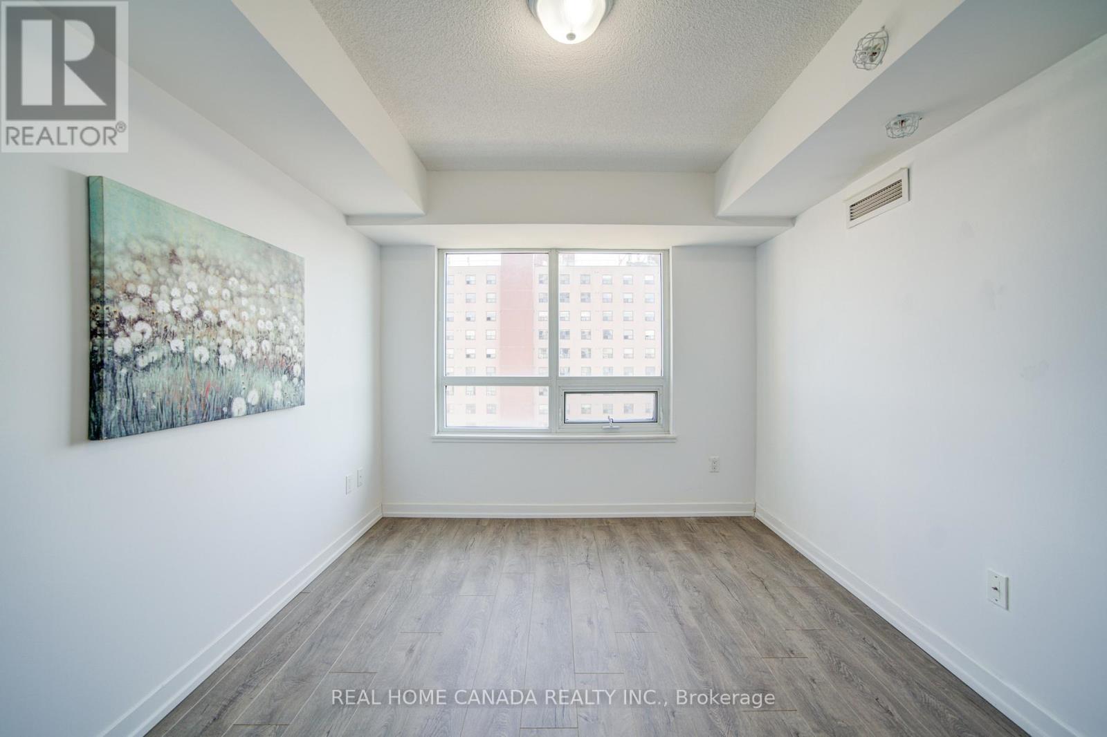 #1803 1410 DUPONT ROAD - 20