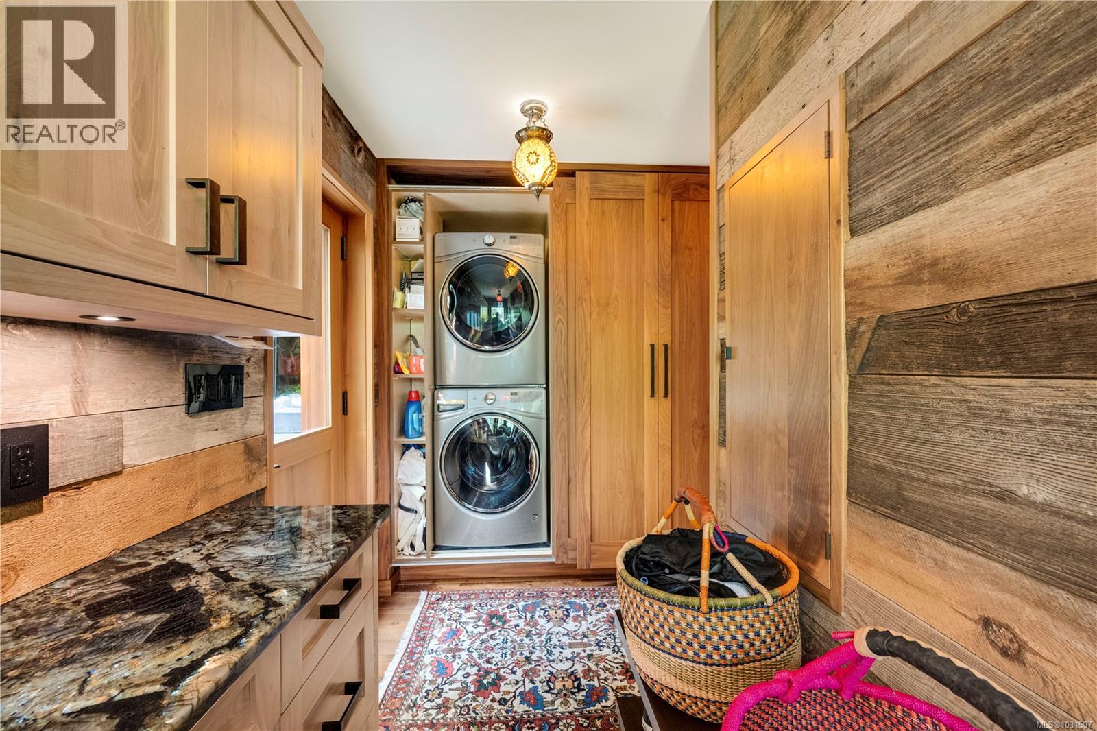 626 MONTEREY AVE - 66