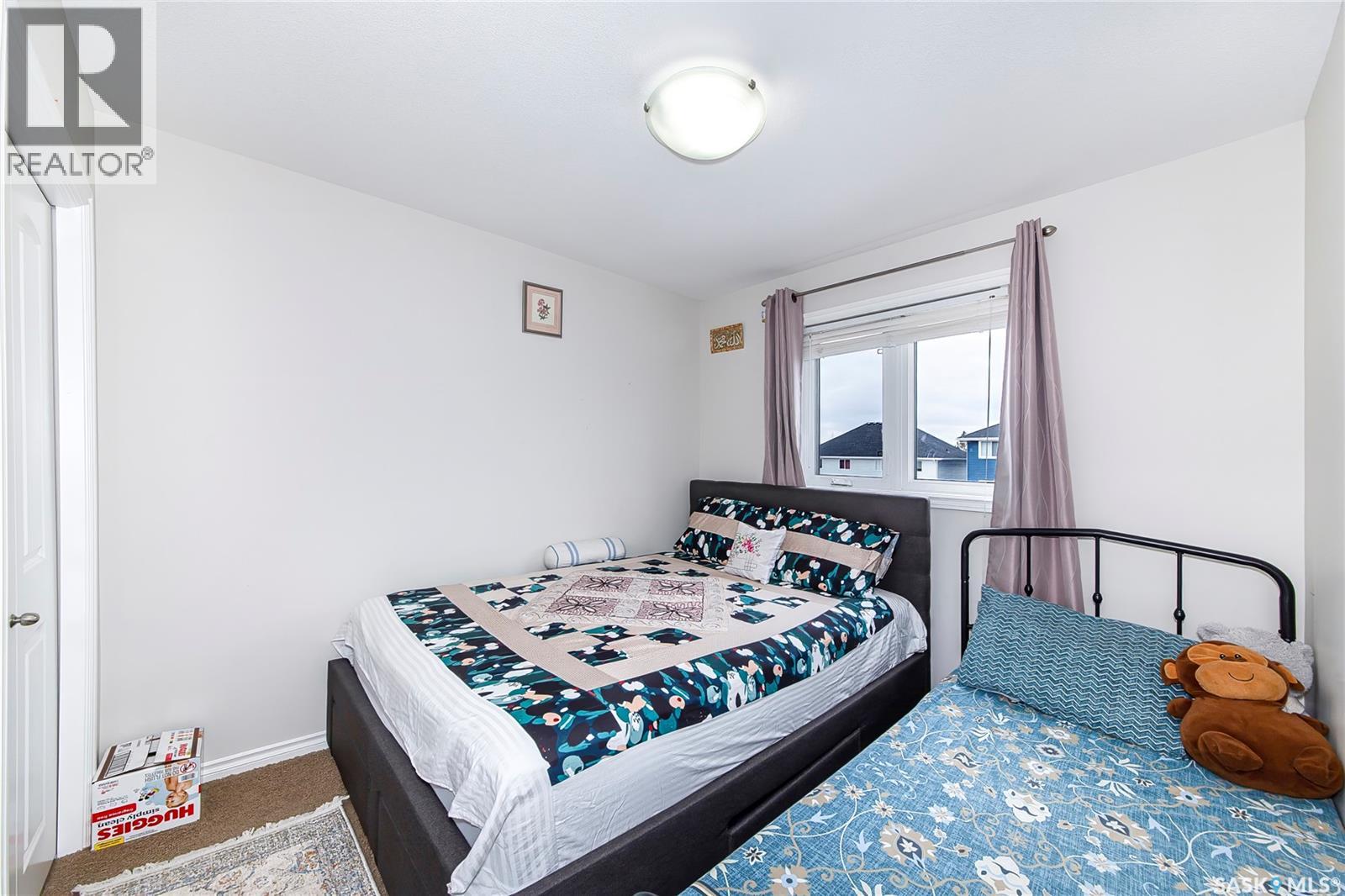 515 COAD CRESCENT - 27