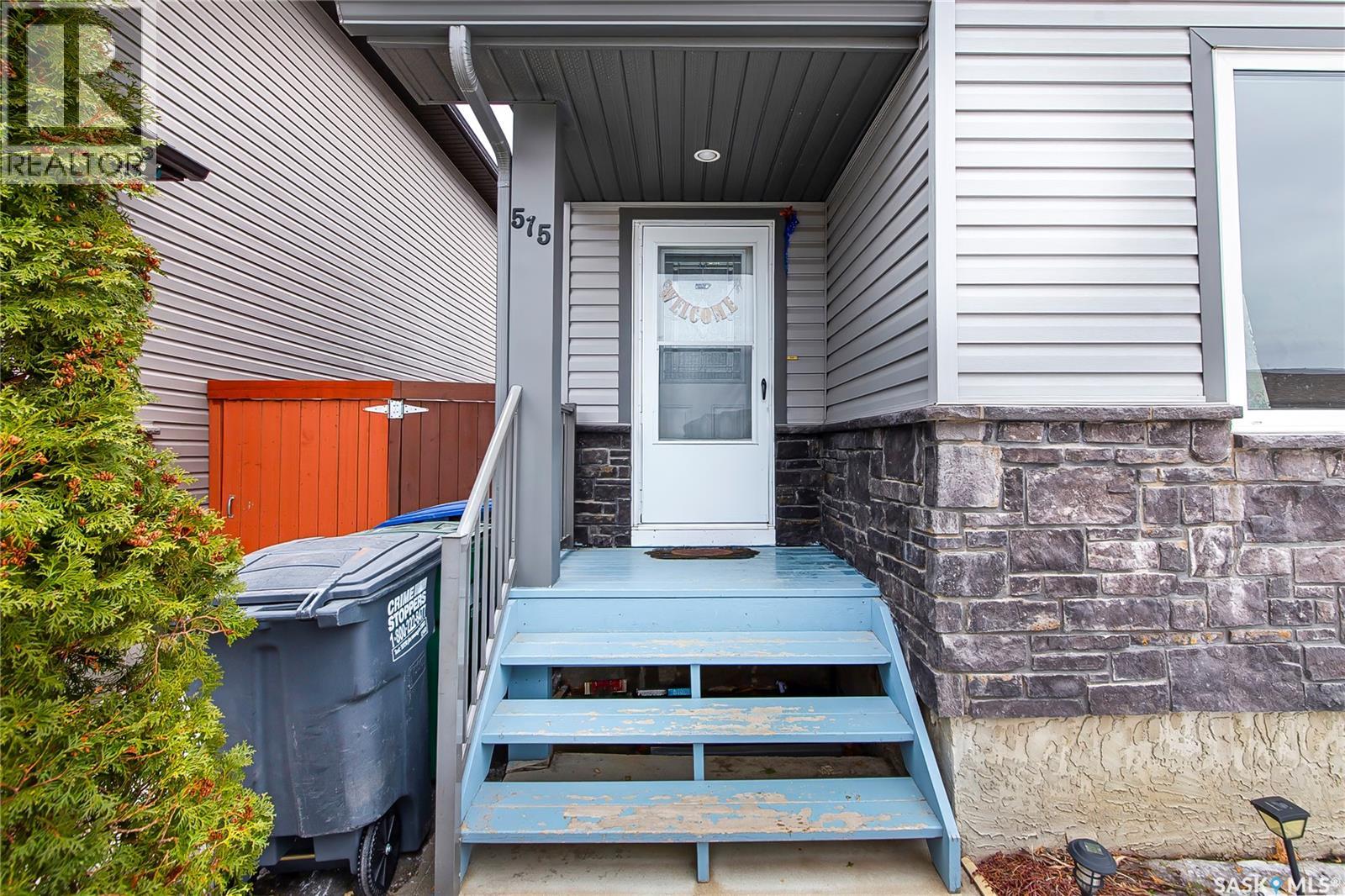 515 COAD CRESCENT - Image 3