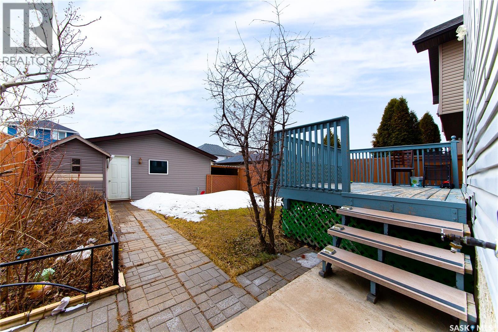 515 COAD CRESCENT - 39