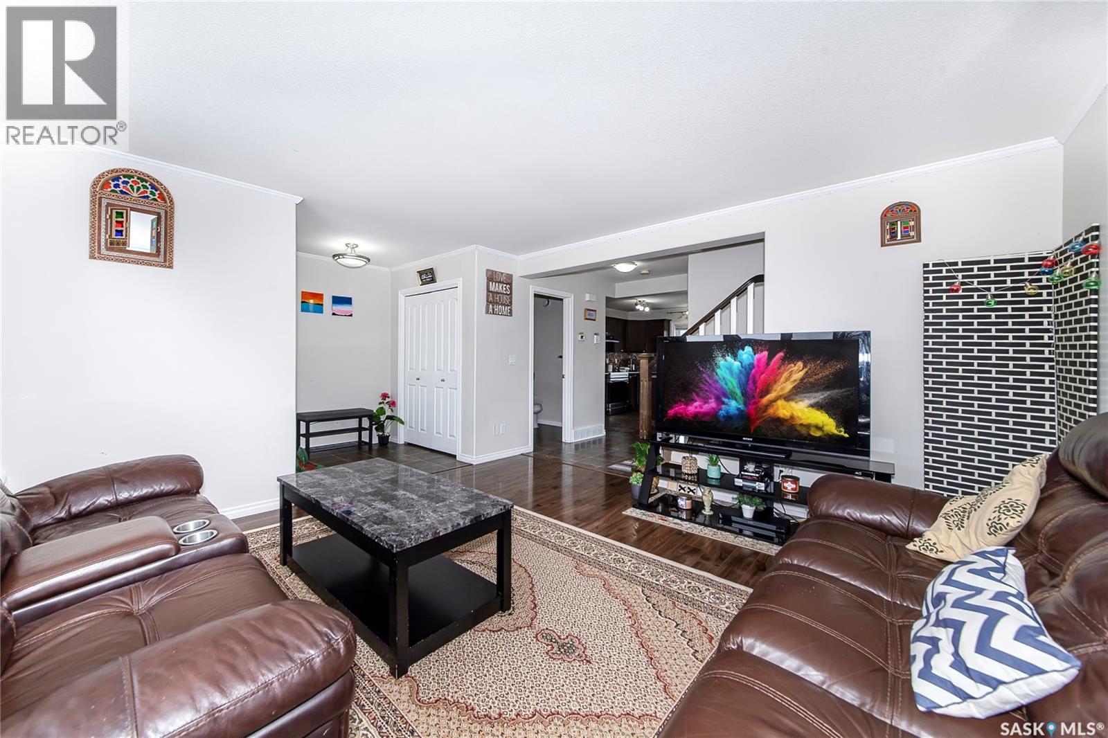 515 COAD CRESCENT - 8