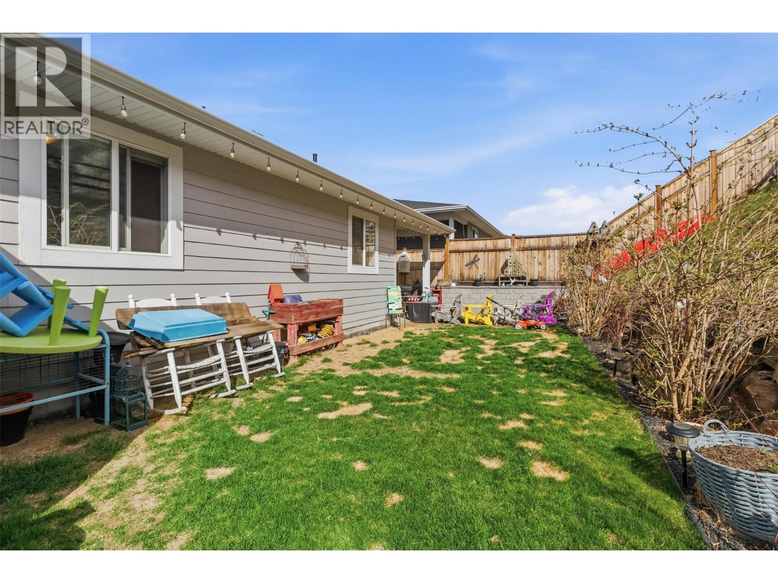 1580 EMERALD DRIVE - 34