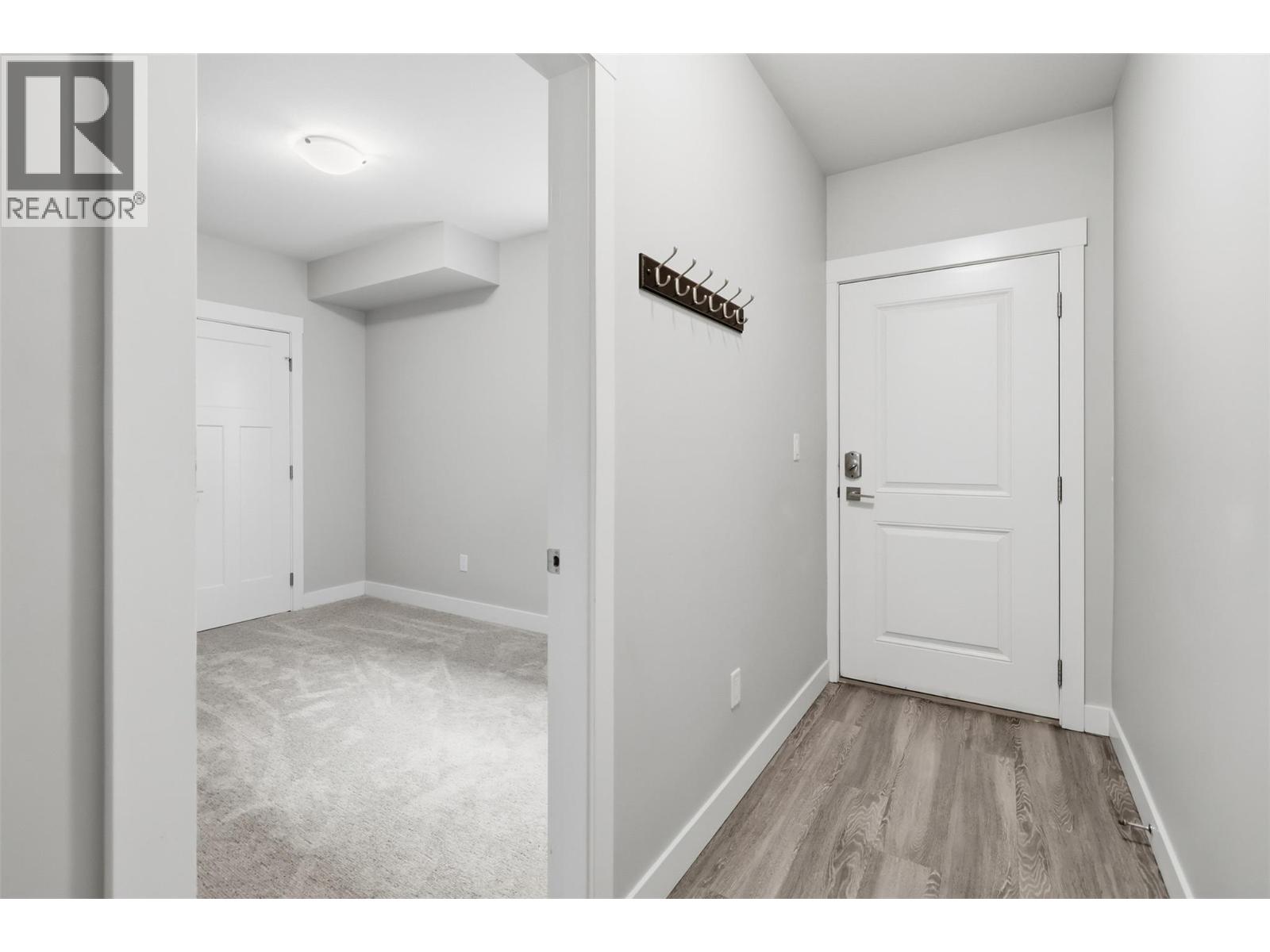 1580 EMERALD DRIVE - 36