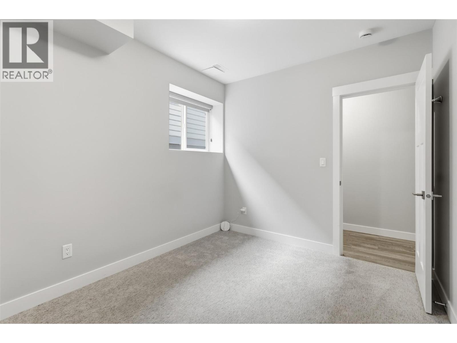 1580 EMERALD DRIVE - 38