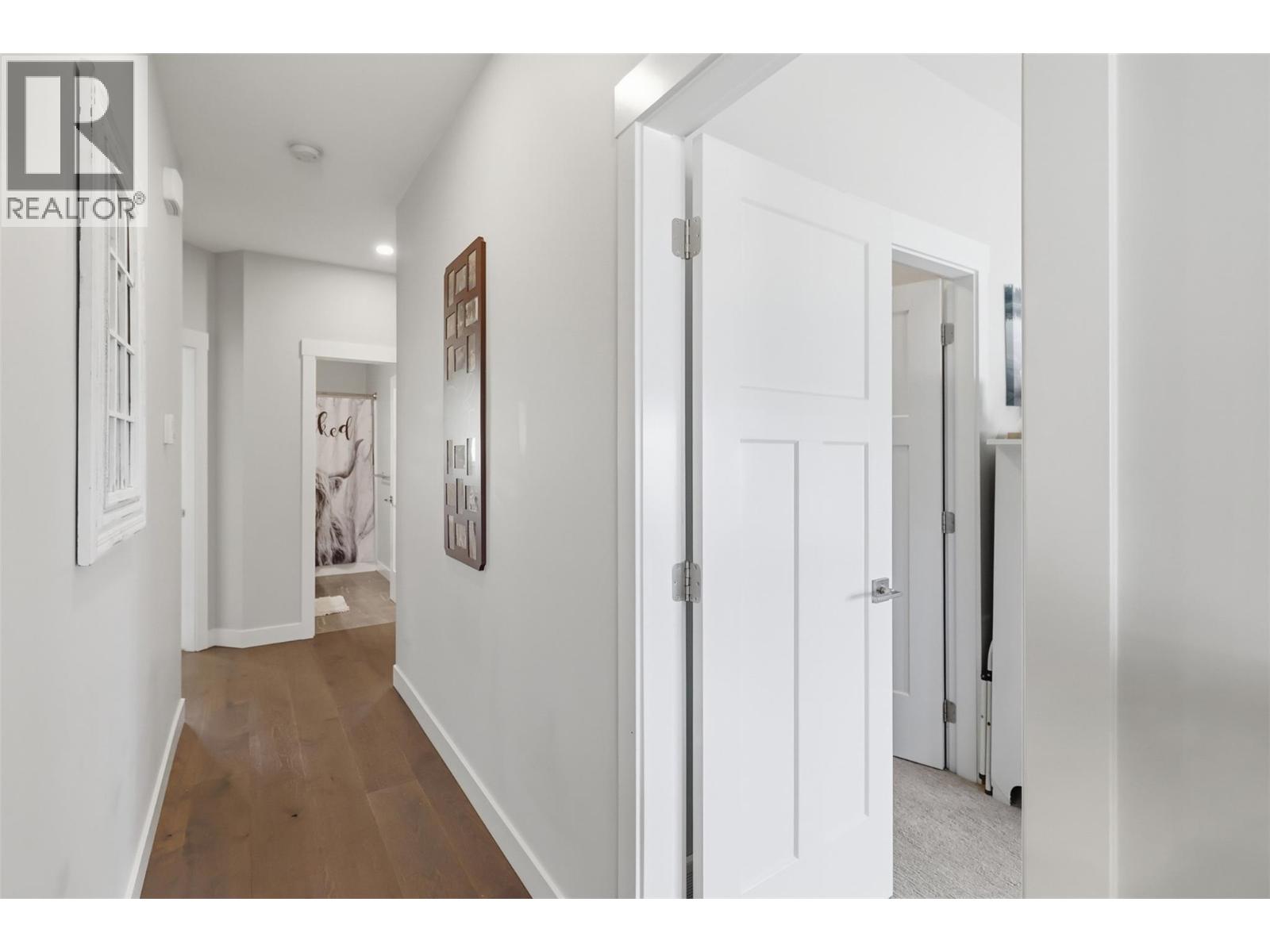 1580 EMERALD DRIVE - 25