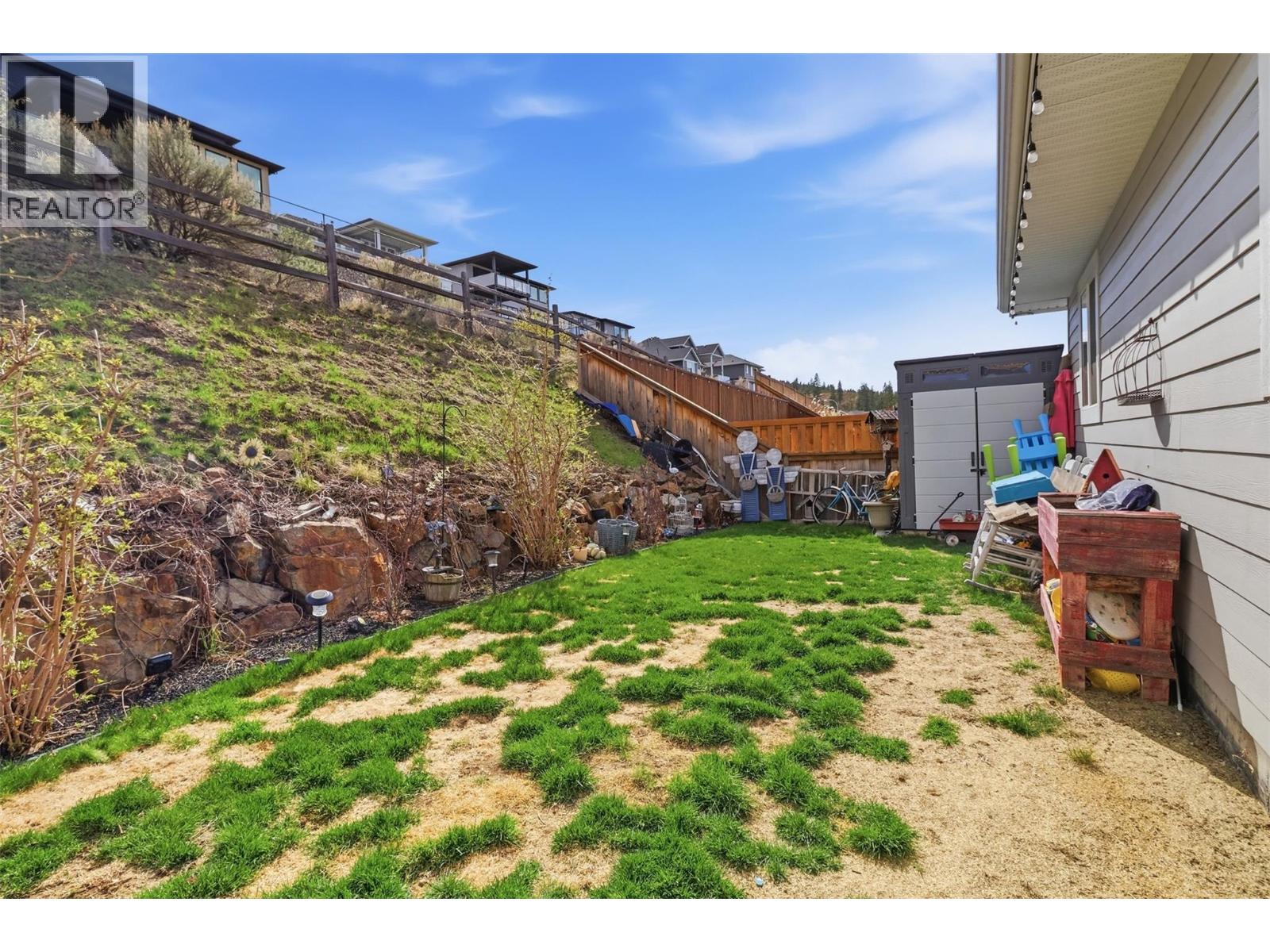 1580 EMERALD DRIVE - 33