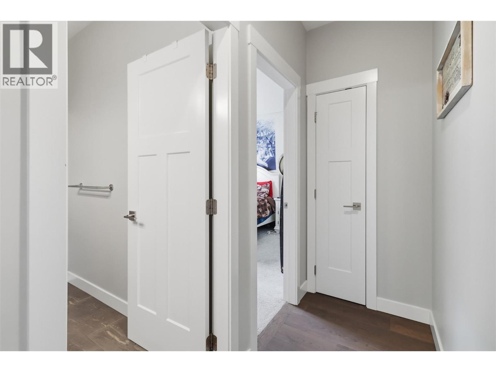 1580 EMERALD DRIVE - 28