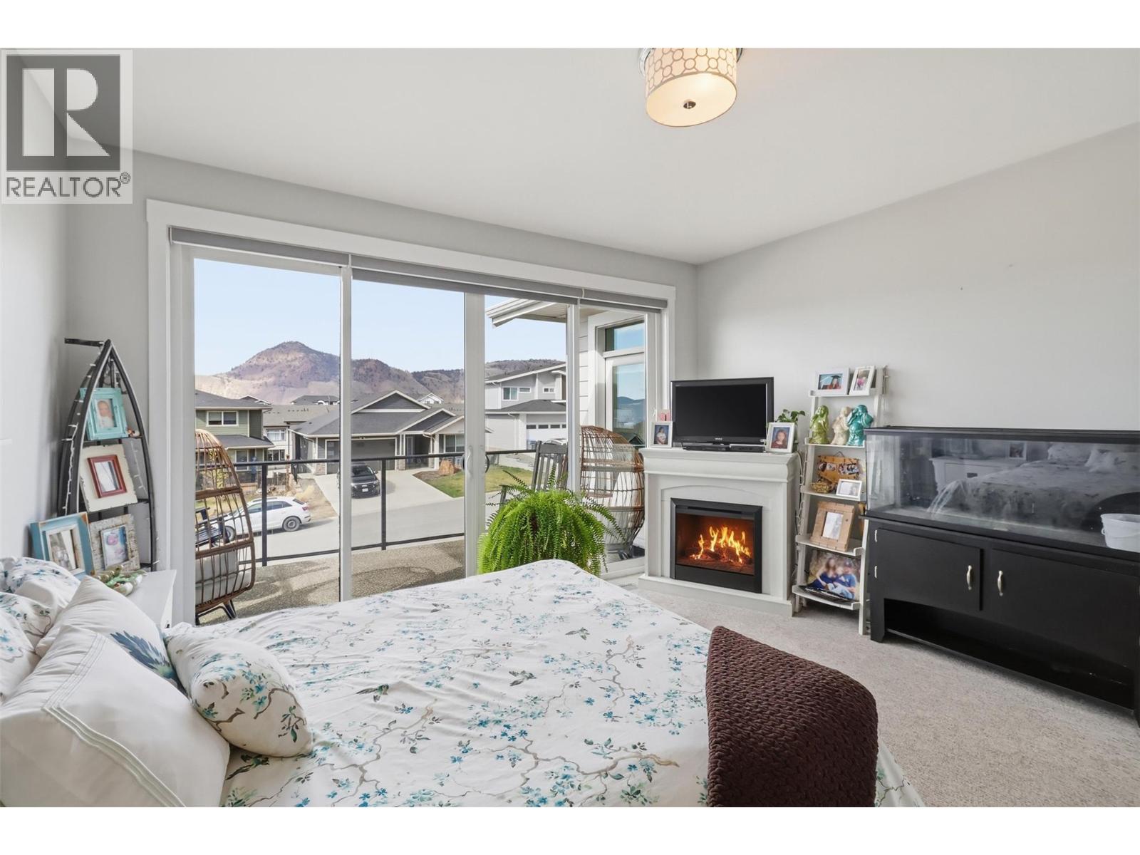 1580 EMERALD DRIVE - 20