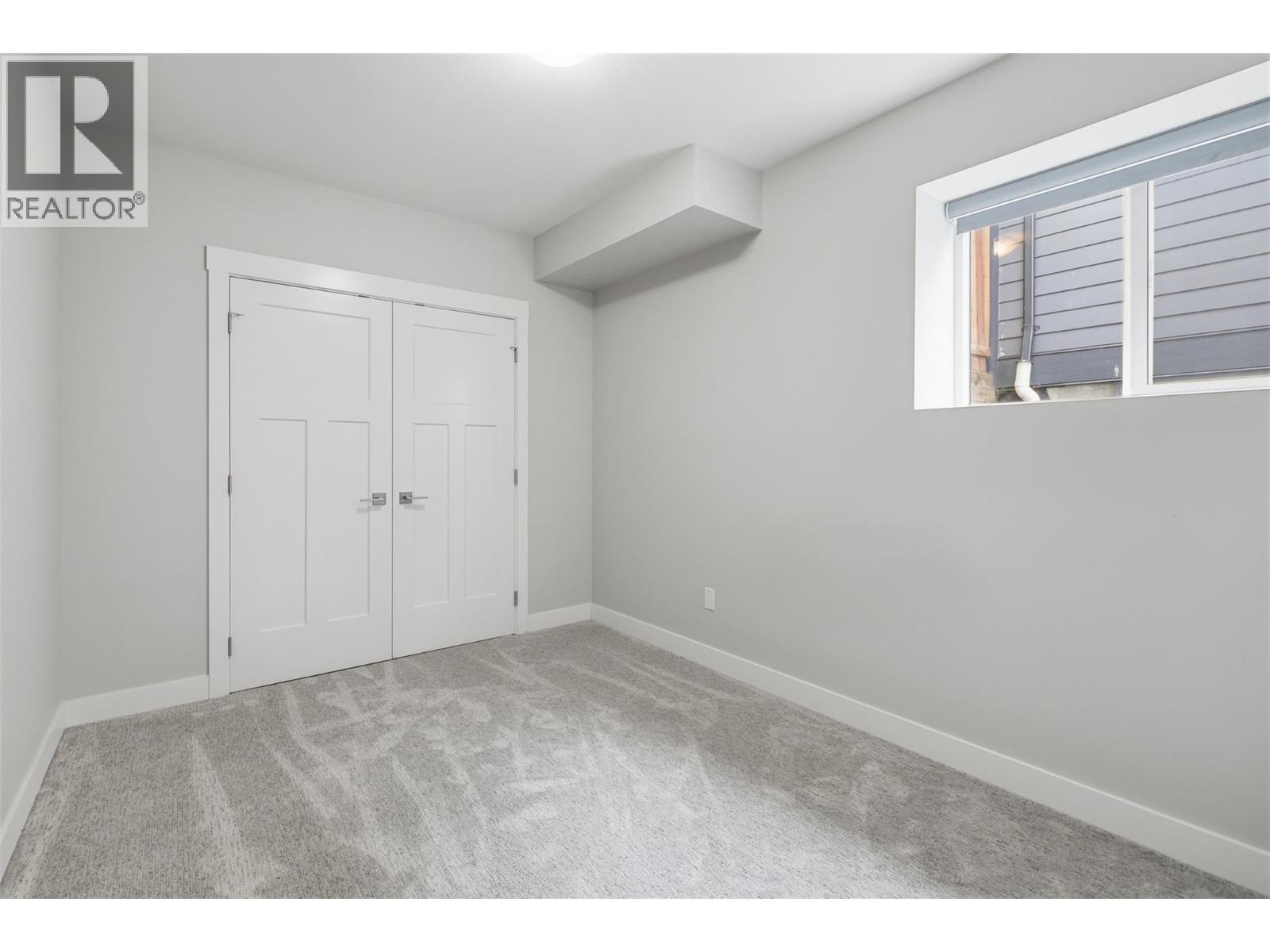 1580 EMERALD DRIVE - 37