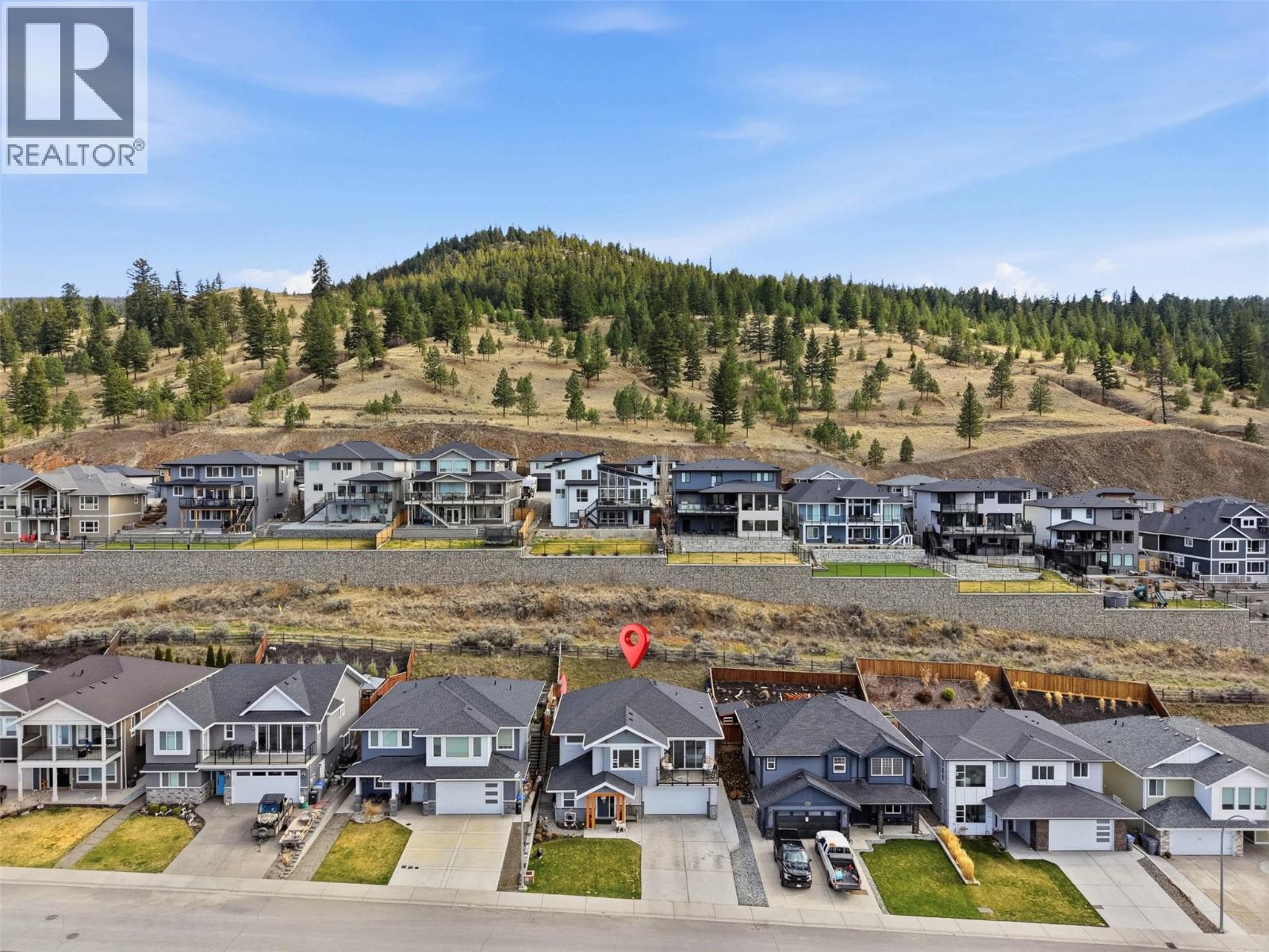 1580 EMERALD DRIVE - 52