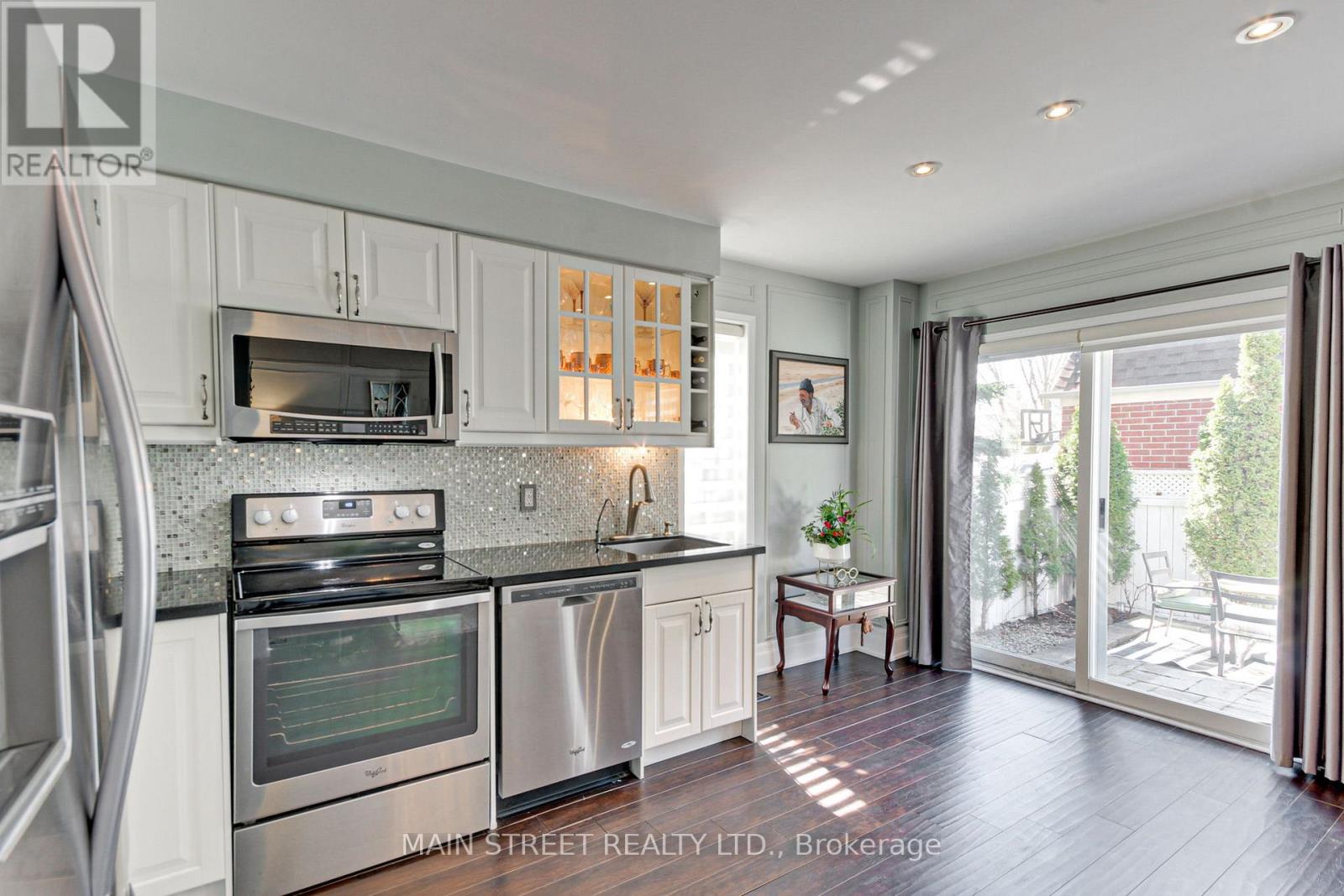 108 HOLLANDVIEW TRAIL - 14
