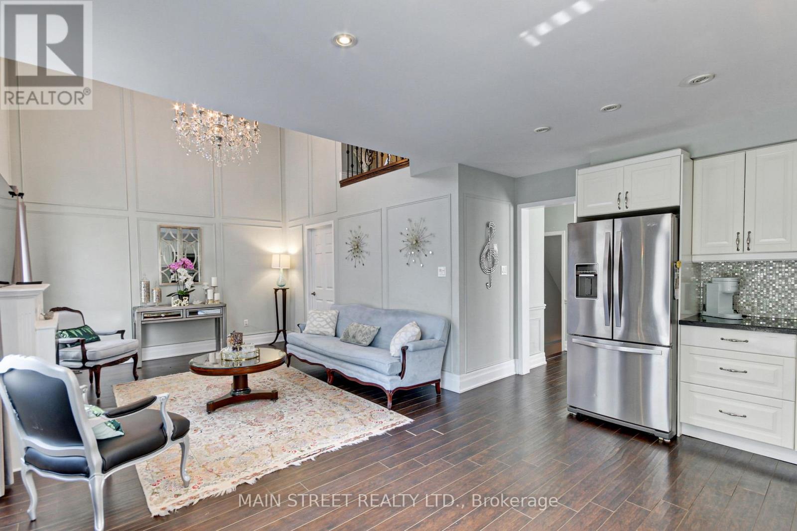 108 HOLLANDVIEW TRAIL - 15