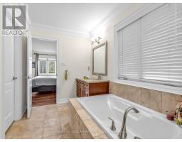 59 Black Walnut Crescent, Richmond Hill, ON L4B3S3 Photo 20