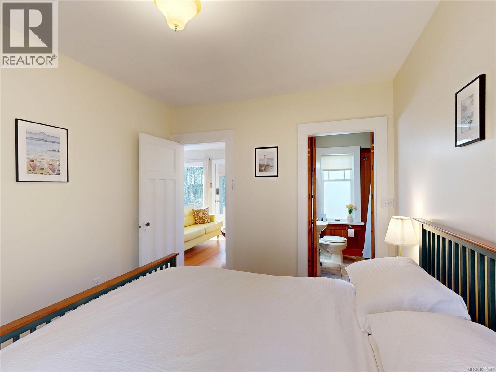 2065 ARLEIGH PL - 90