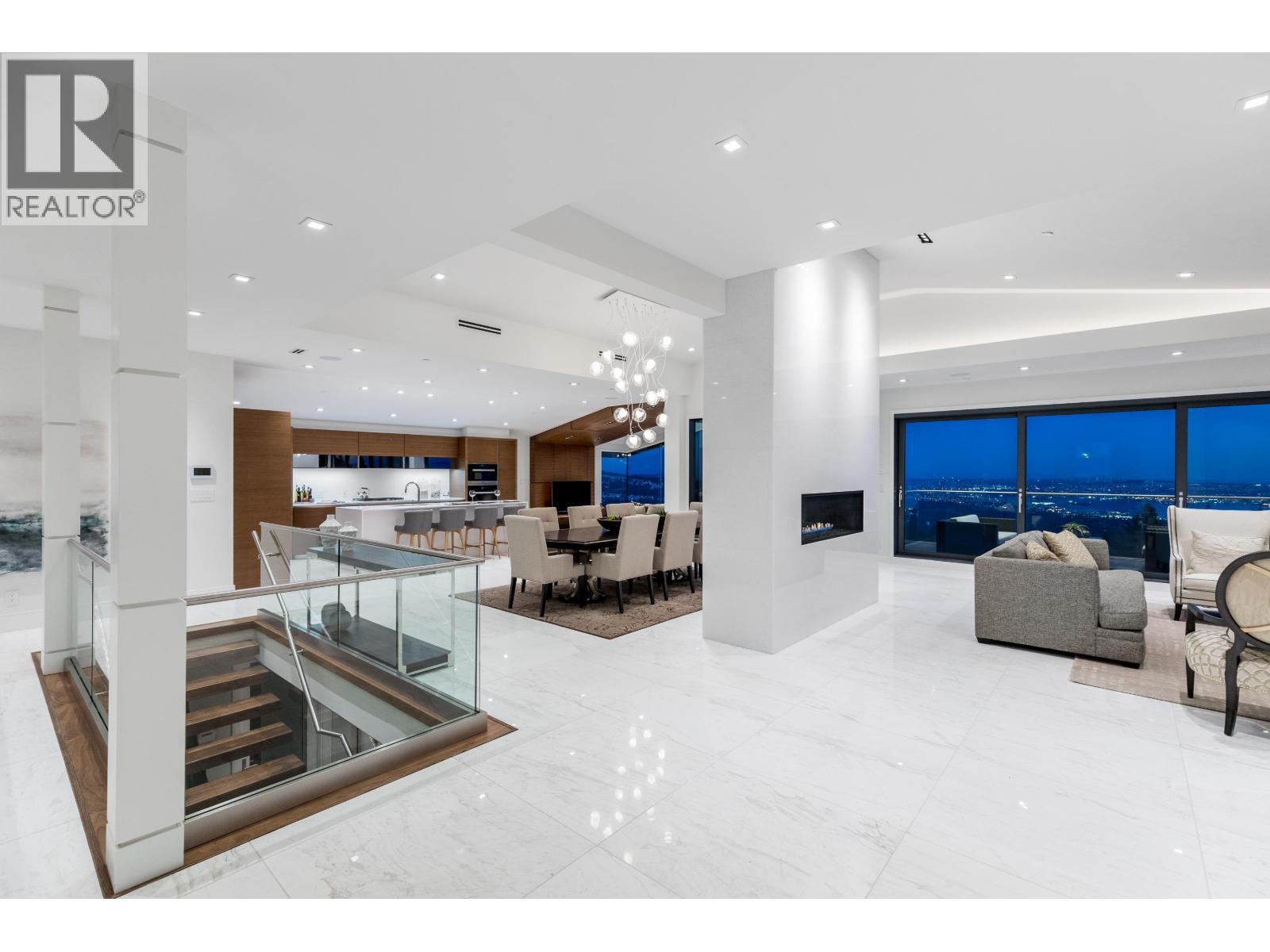 1060 CRESTLINE ROAD, West Vancouver
