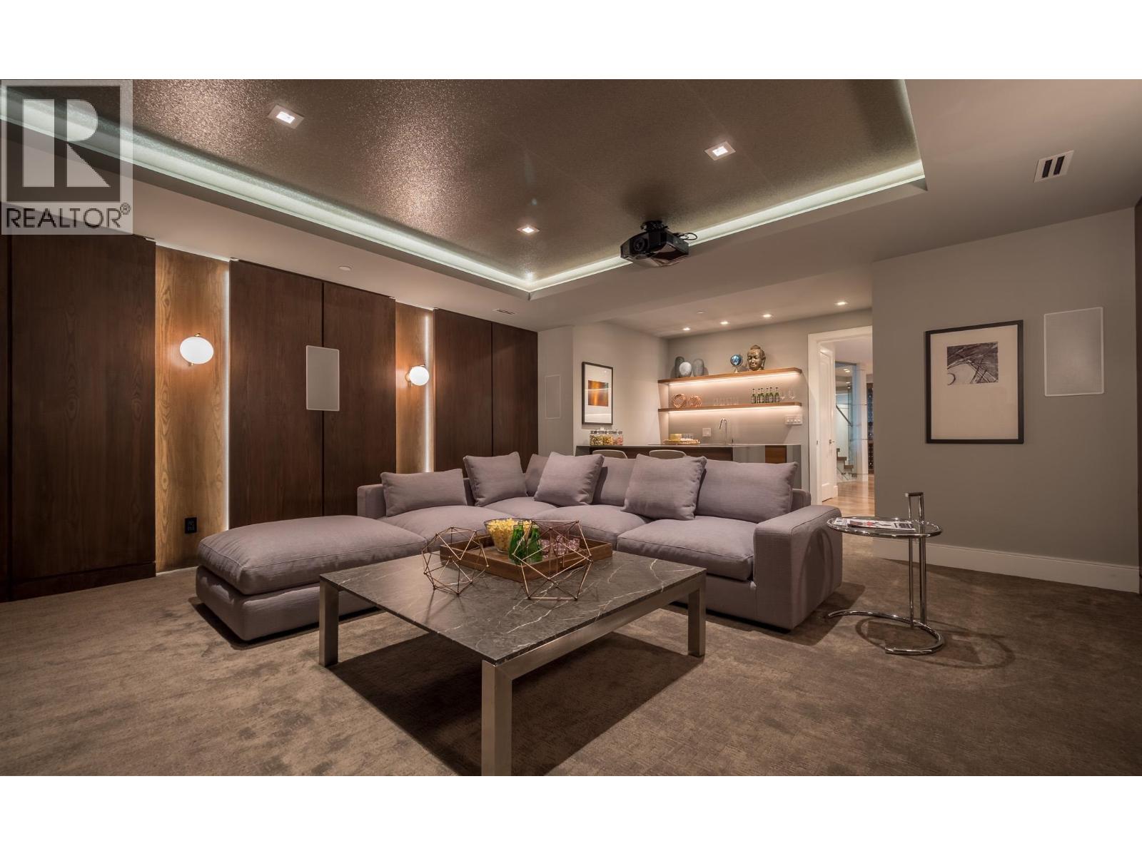 1060 CRESTLINE ROAD, West Vancouver