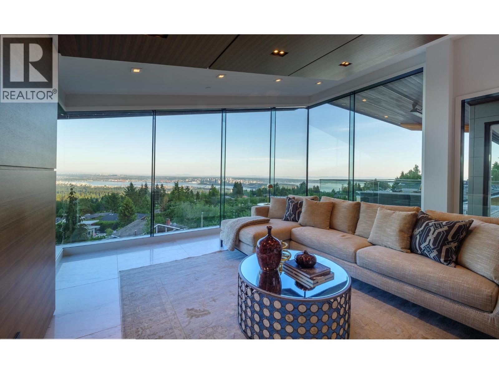 1060 CRESTLINE ROAD, West Vancouver