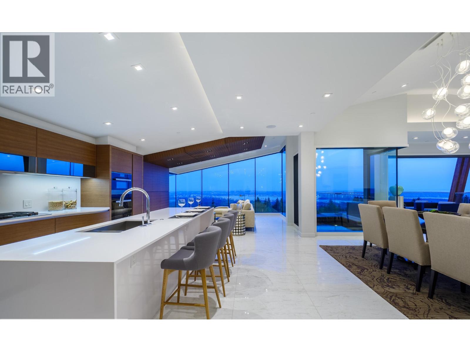 1060 CRESTLINE ROAD, West Vancouver