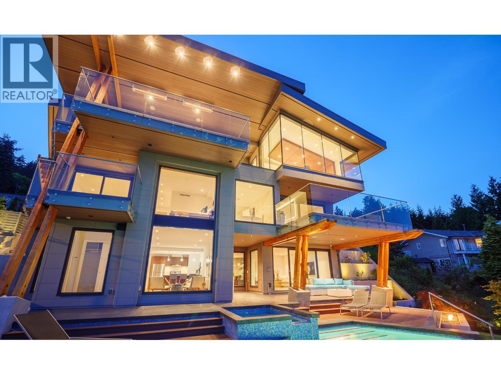 1060 CRESTLINE ROAD, West Vancouver