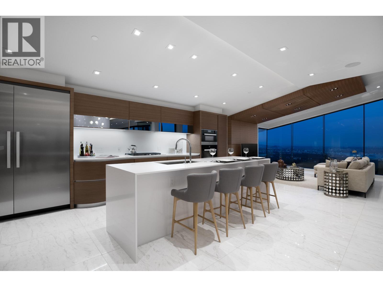 1060 CRESTLINE ROAD, West Vancouver