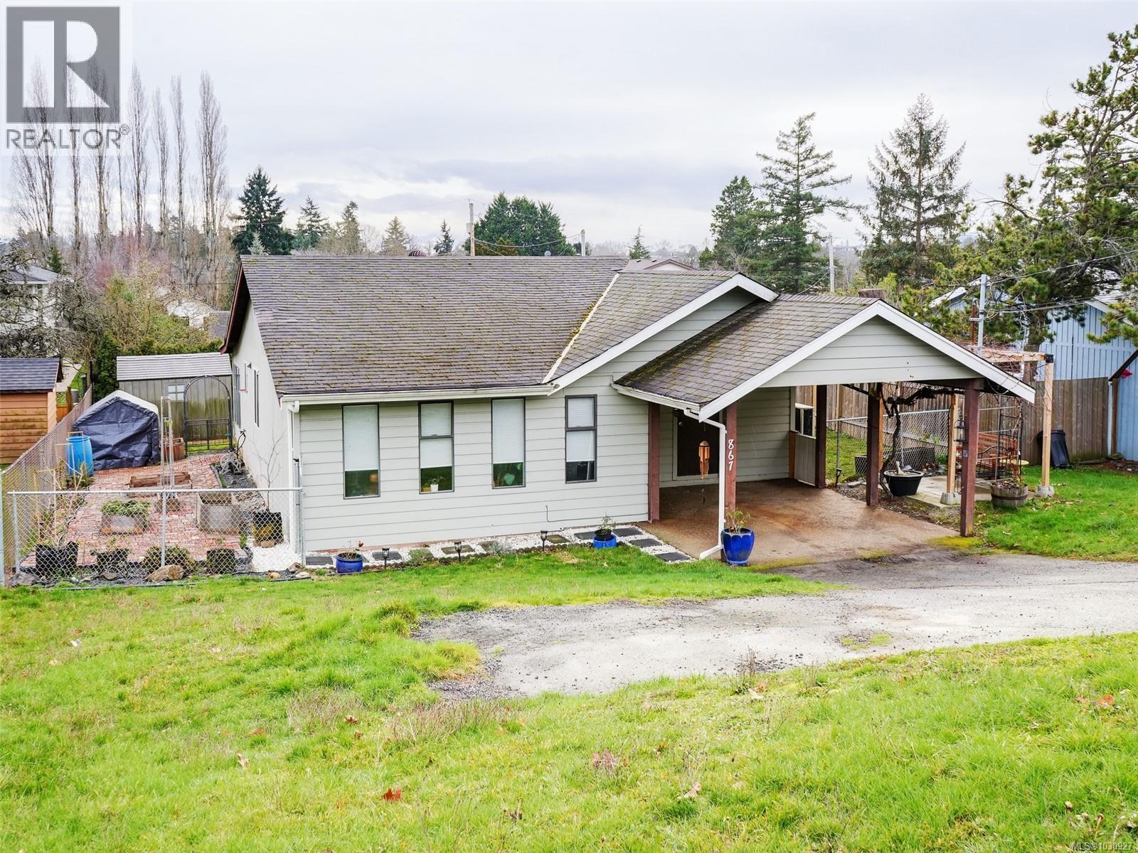 867 McKenzie Ave - 1