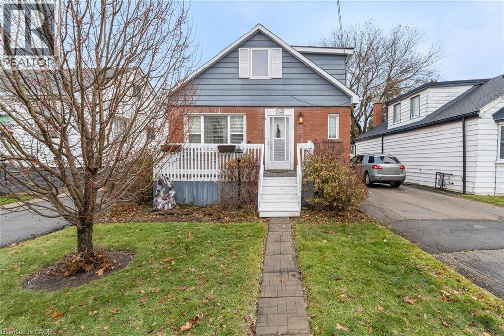 143 WALTER AVENUE S - 5
