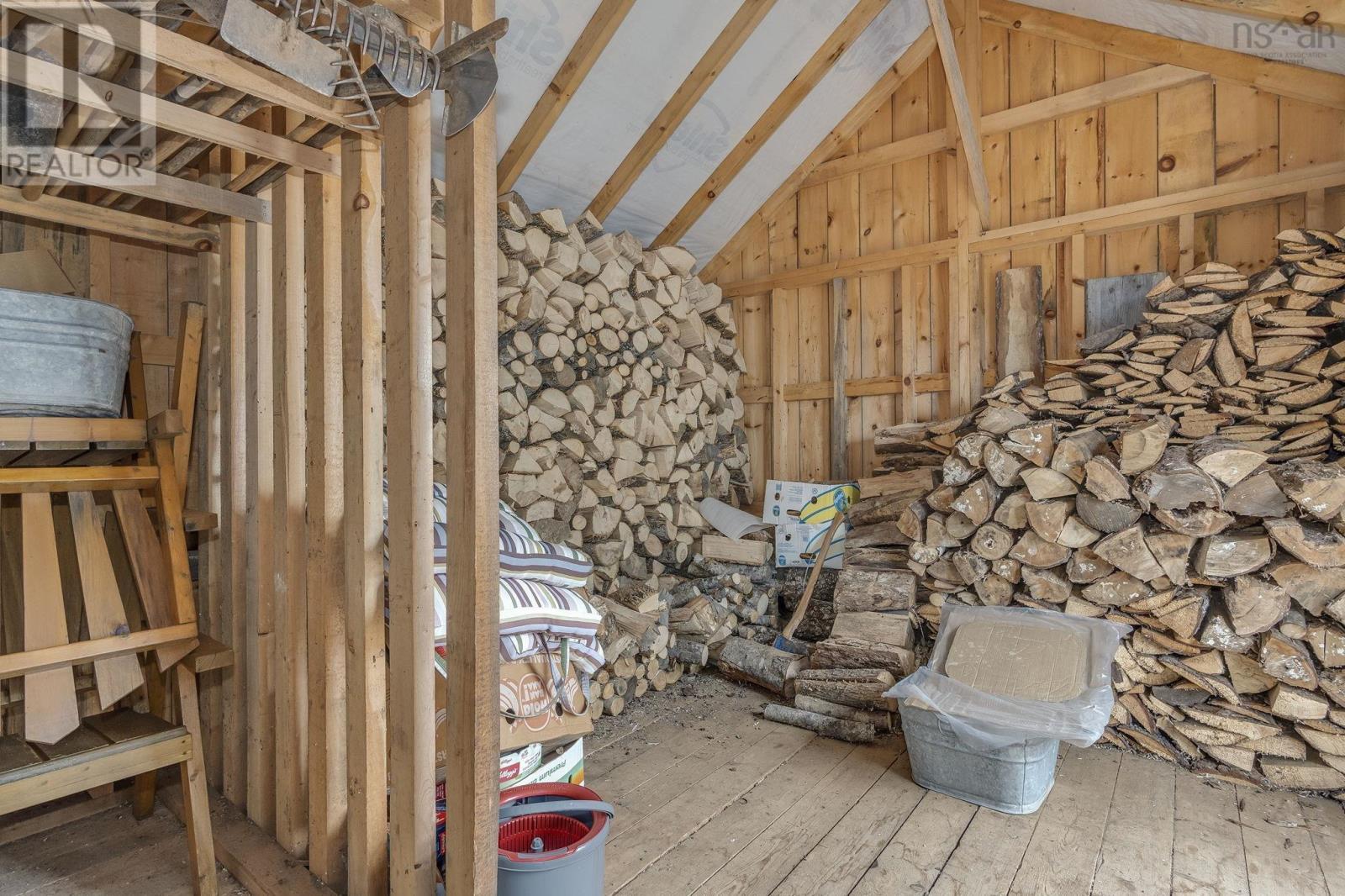 Property 41 of 48 of 6437 Shore Road West