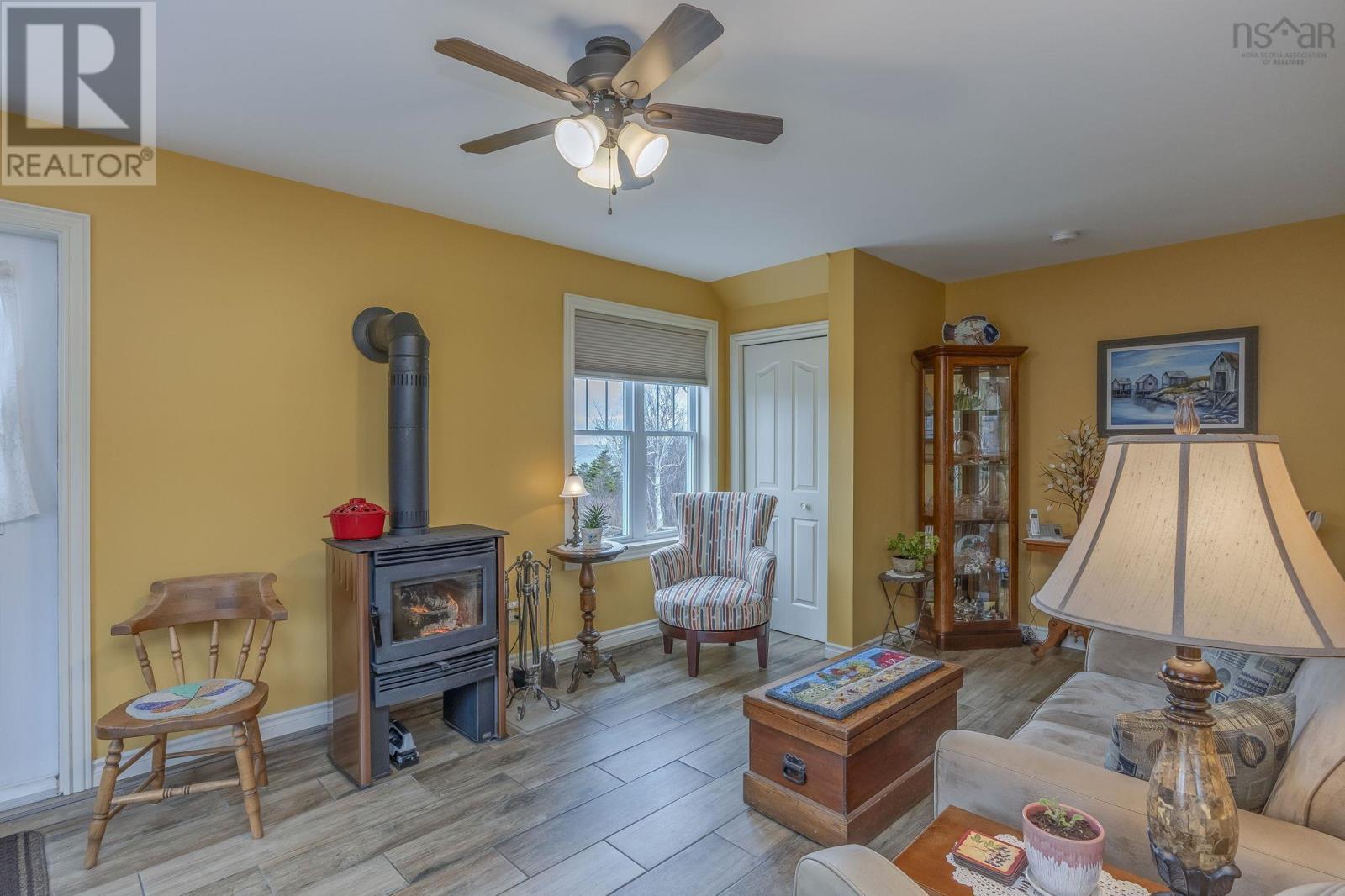 Property 8 of 48 of 6437 Shore Road West