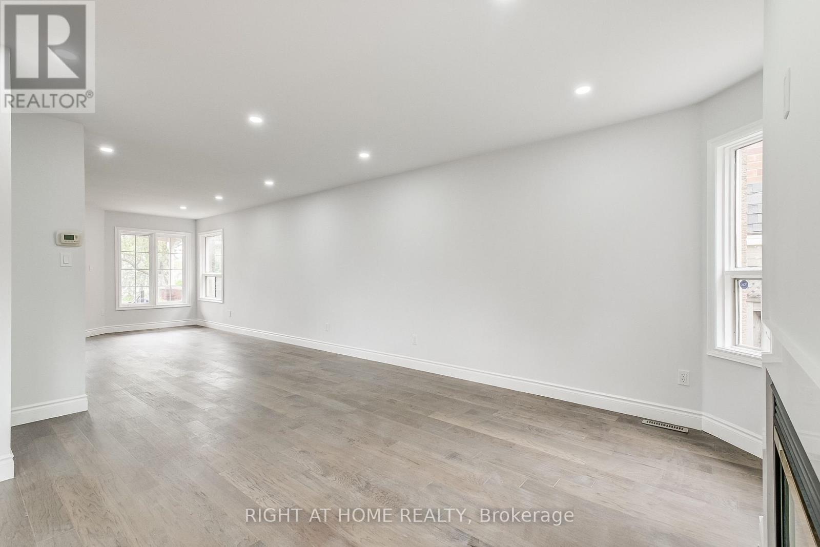 36 MAPLESHADE DRIVE - 18