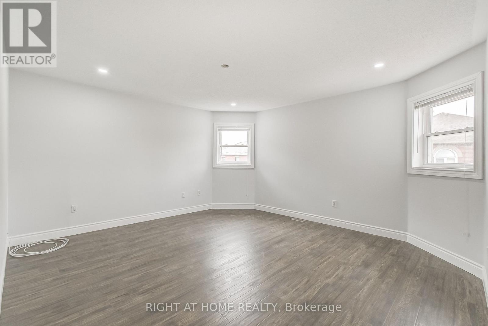 36 MAPLESHADE DRIVE - 29