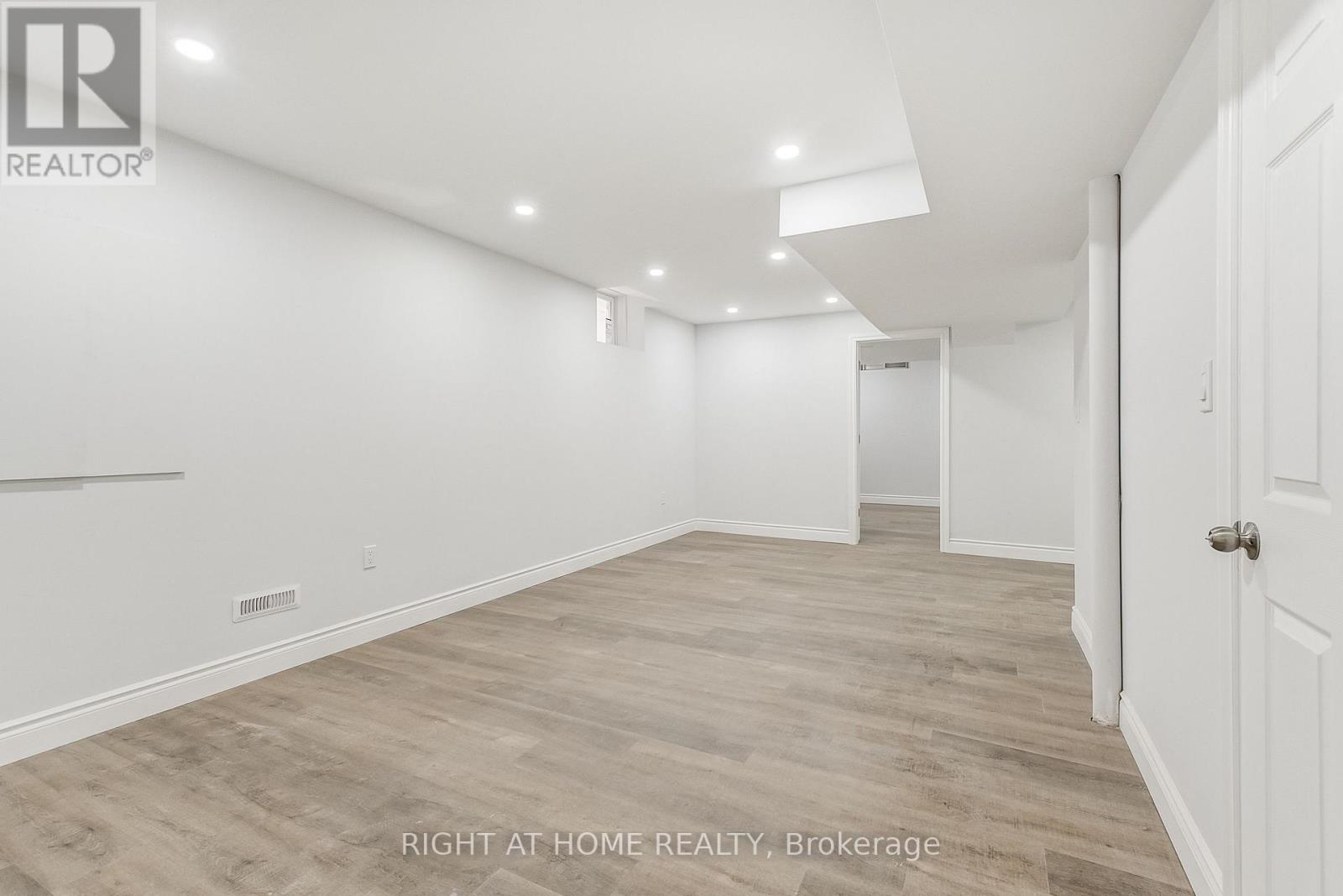 36 MAPLESHADE DRIVE - 37
