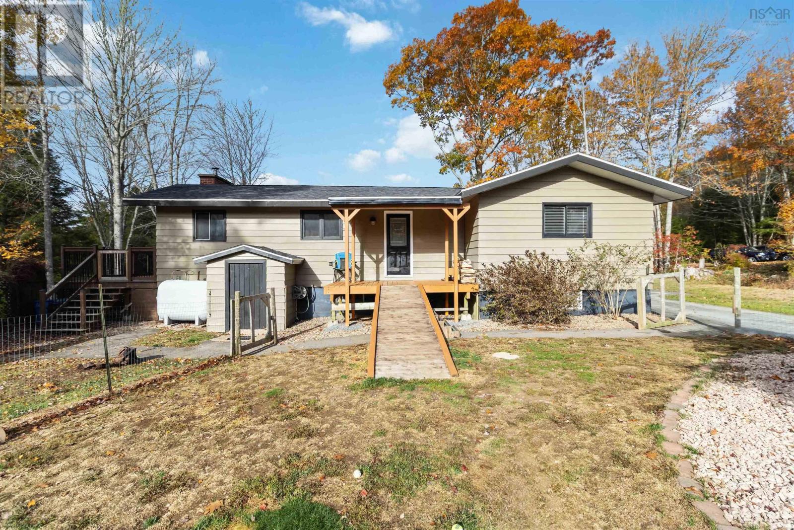 Property 34 of 34 of 61 Birch Hill Drive