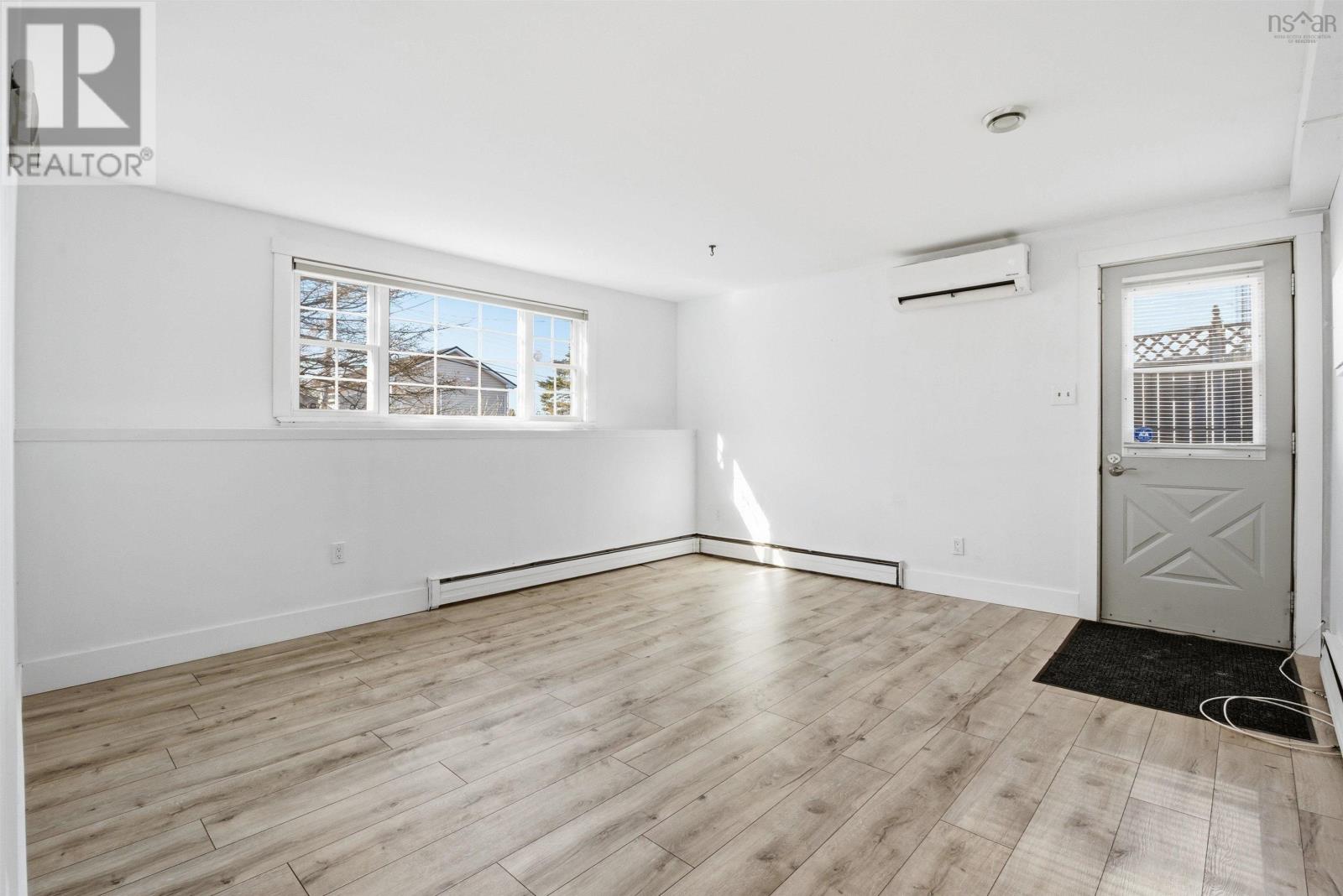 26 WOODCREST AVENUE - 19