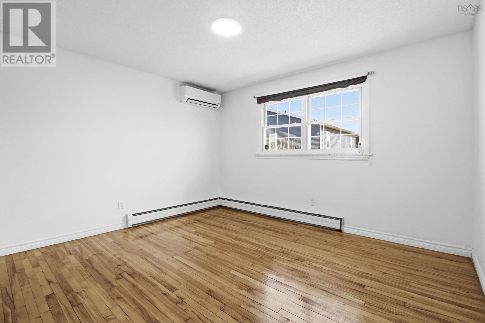 26 WOODCREST AVENUE - 11