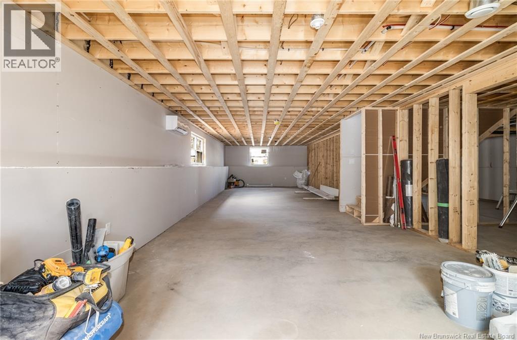 12 Waylon Court - 44