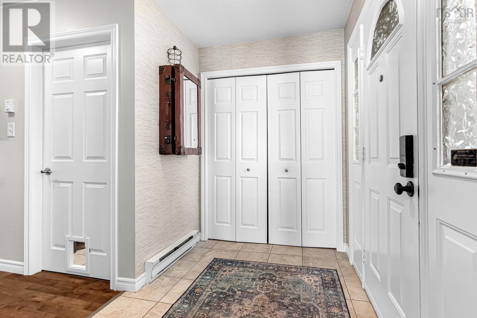 Property 27 of 48 of 93 Stratford Drive