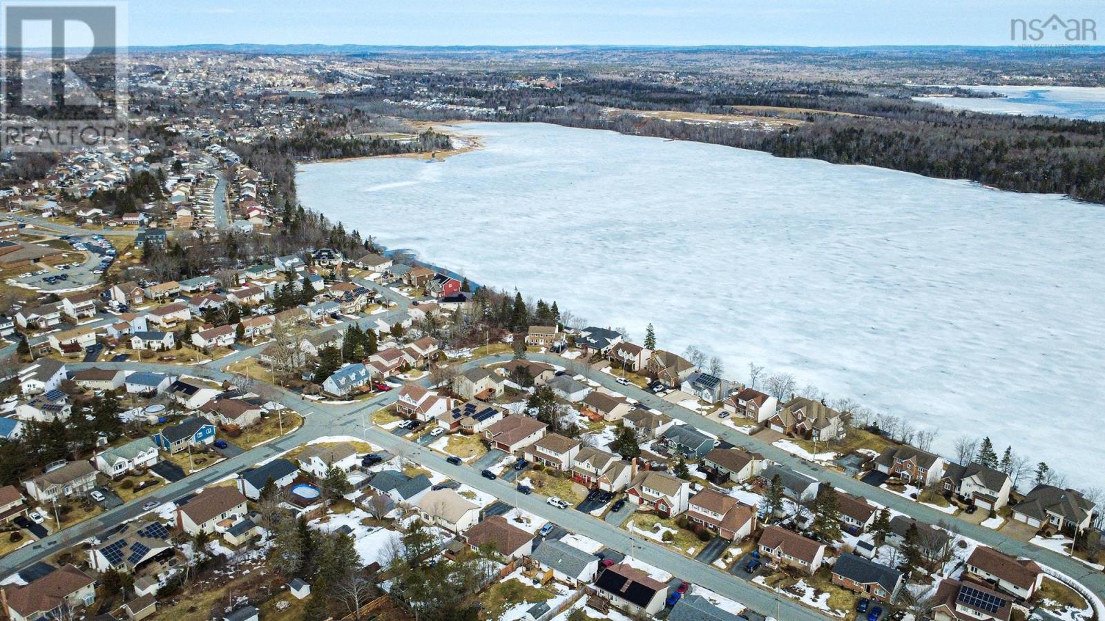 Property 17 of 48 of 93 Stratford Drive