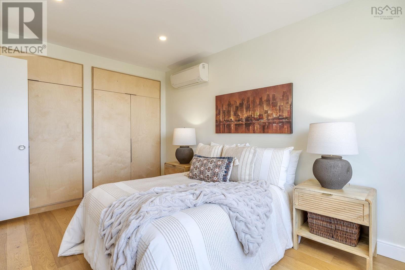 3673 ALBERT STREET - 19