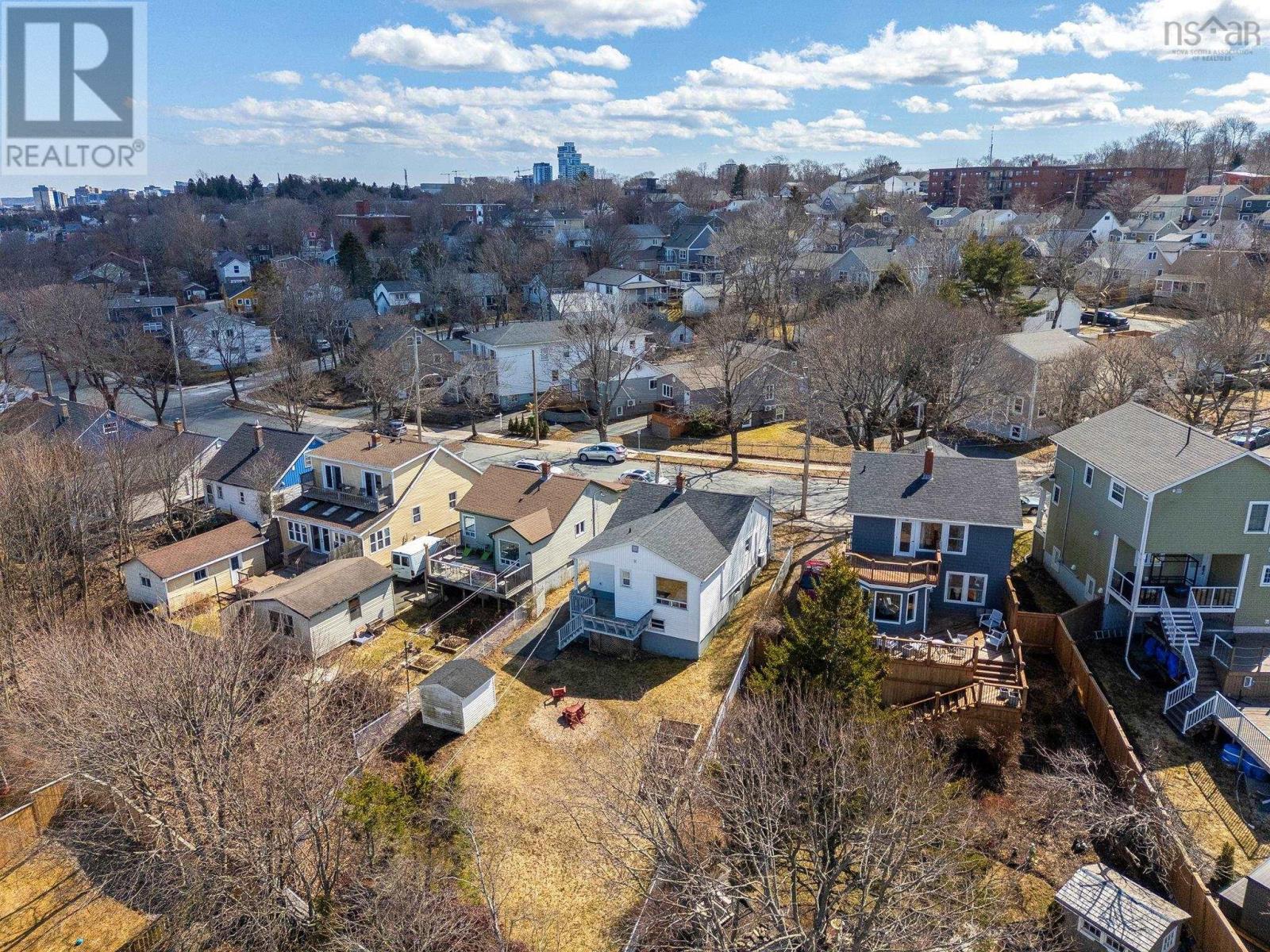 3673 ALBERT STREET - 39