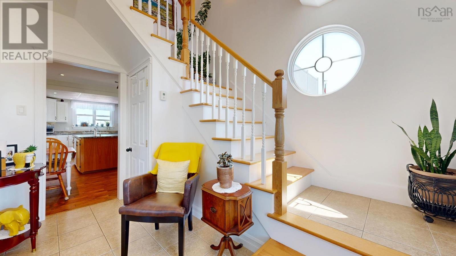 Property 11 of 49 of 3009 Main Street