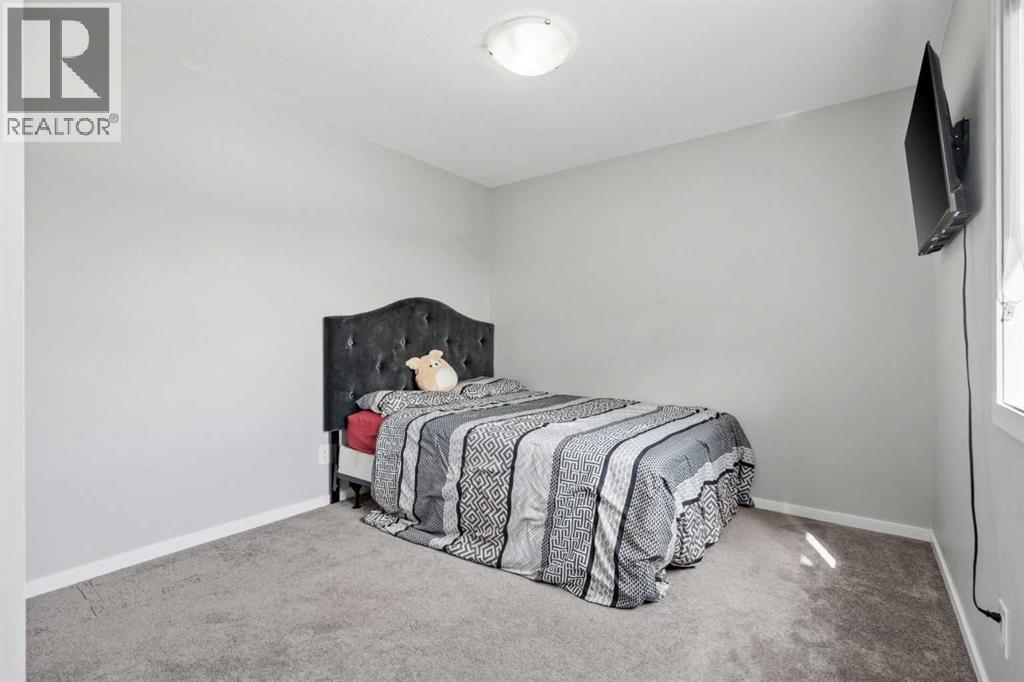 Single Family House for Sale in  Carringham Road NW Carrington Calgary 